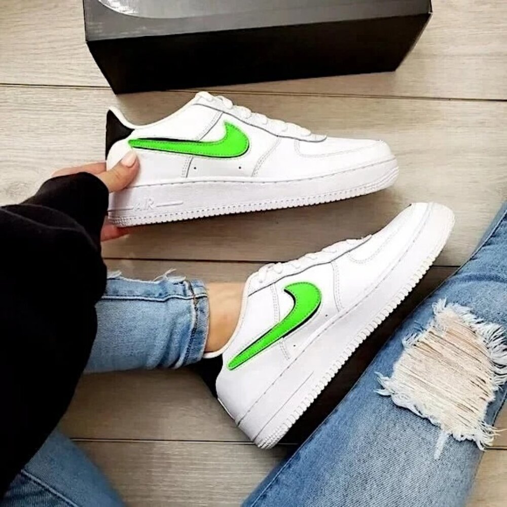 Nike Air Force 1 LV8 3 White/Black-Green Strike